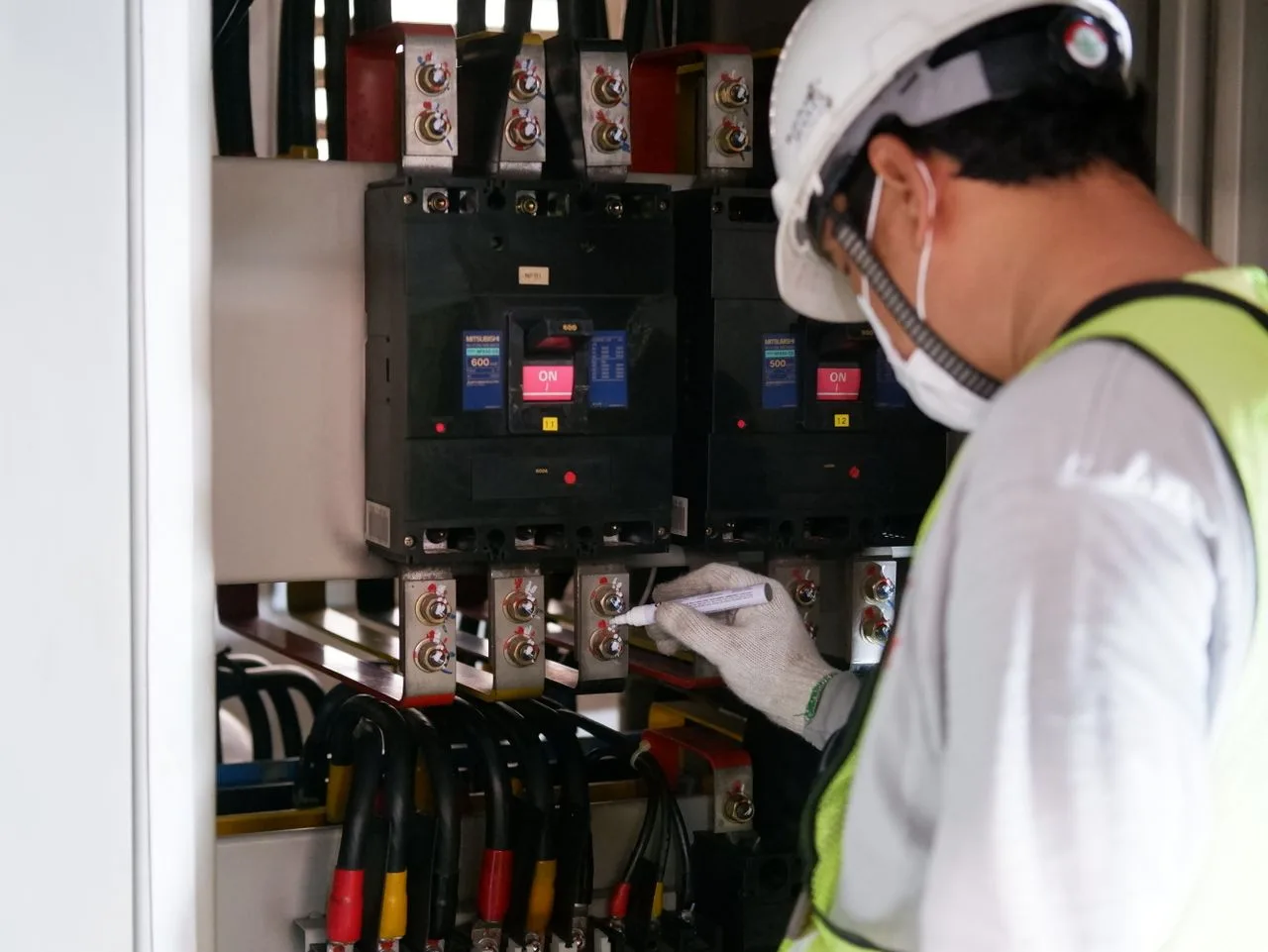 Pexels Annaszakaria 10871929 | TALADRIZ PÉREZ | ELECTRICIDAD Y TELECOMUNICACIONES